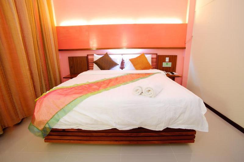 Much-Che Manta Boutique Hotel Udon Thani Camera foto